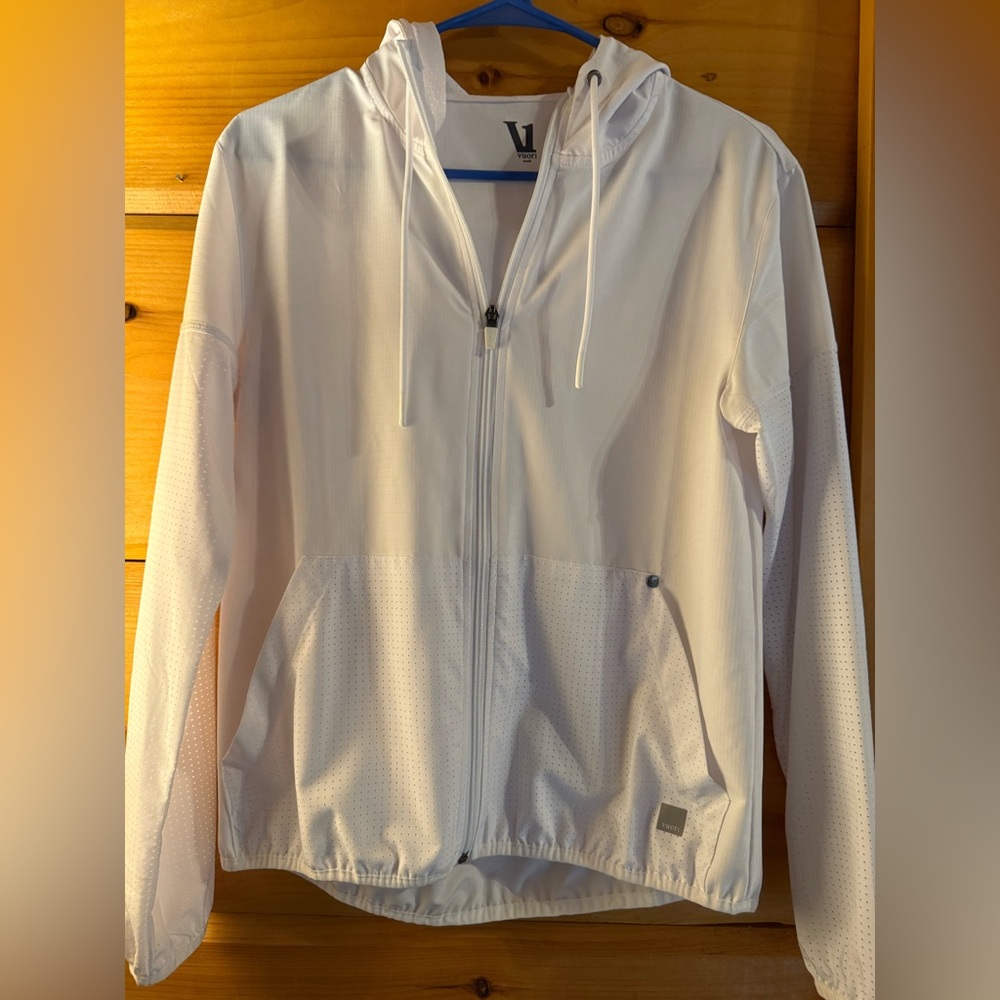 Vuori White Lightweight Jacket Small